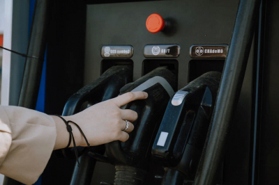 Экологи нашли нарушения на челнинской АЗС