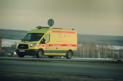На въезде в Челны фура въехала в &laquo;Ниву&raquo; &ndash; водитель скончался до приезда скорой