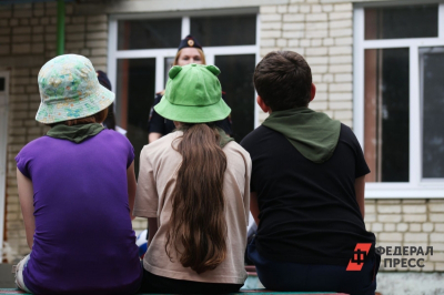 Лагерь свердловского оборонного завода закрыли из-за массового отравления