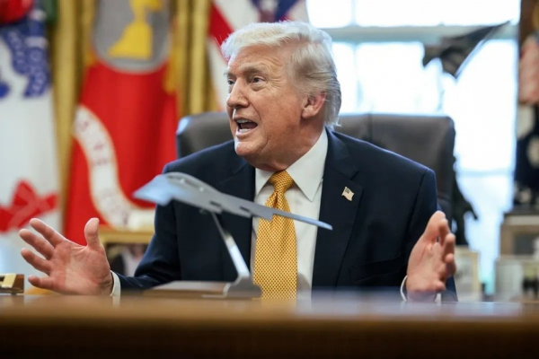 Трамп заявил, что выплатит каждому американцу по $5 тыс. за победу республиканцев в Конгрессе