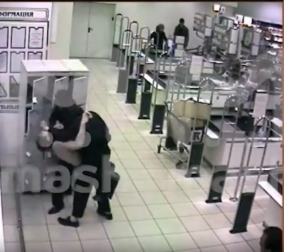 На заводах и в ТЦ установят умные ИИ-камеры, которые будут бороться с драками