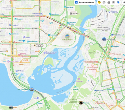 Авария парализовала движение по проспекту Ямашева в Казани