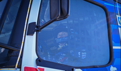 Минниханов в Благовещенске сел за руль автомобиля &laquo;КамАЗ&raquo;