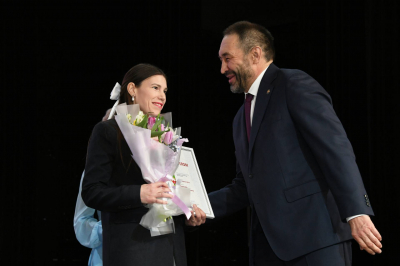 Песошин в Казани наградил победительниц конкурса &laquo;Женщина года&raquo;