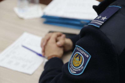 Алматинцев задержали в Павлодаре с 58 свёртками подозрительного вещества