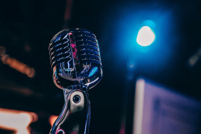 Зара обратилась к членам жюри после разоблачения на шоу &laquo;Маска&raquo;