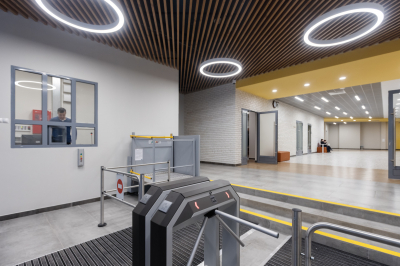 В&nbsp;школах Нижнекамска начали проверять учеников ручными металлоискателями после нападения