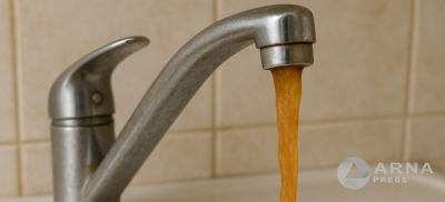 Жалобы семейчан на ржавую горячую воду прокомментировали в "Теплокоммунэнерго"