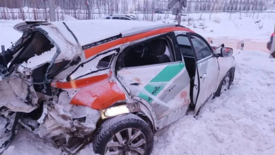 В машине был пассажир: стали известны подробности аварии в Казани, где электричка снесла авто 28/01/2026 – Новости