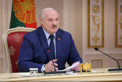 Лукашенко заявил, что советовал Трампу не лезть в войну Израиля с Ираном