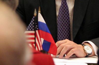 Депутат Колесник назвал посадку самолета ВВС США в Москве знаком переговоров