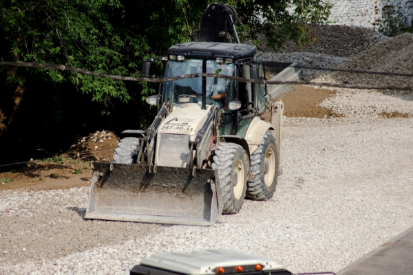 ГУАД расторгло полумиллиардный контракт с &laquo;Нижавтодорстроем&raquo; из-за выбоин на дорогах