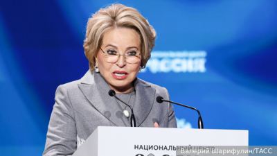 Премьер Румынии Боложан отказался покидать пост после раскола правящей коалиции