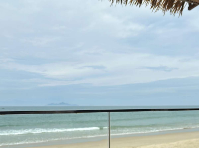 В Турции Мраморное море отошло от берега на 20 метров