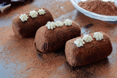 Вспомнила вкус детства: сухари, сгущенка, какао и немного масла &mdash; пирожные &laquo;Картошка&raquo; за 15 минут без выпечки