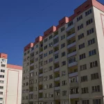 Подсветку огнем устроили жителям одного из ЖК в Алматы