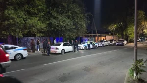 Четыре автомобиля разбиты, трое в больнице: массовое ДТП произошло в Алматы