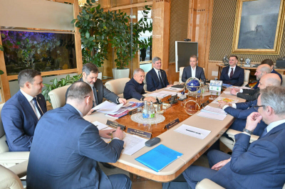 Минниханов обсудил инвестпроекты с главой департамента перспективного развития «Газпрома»